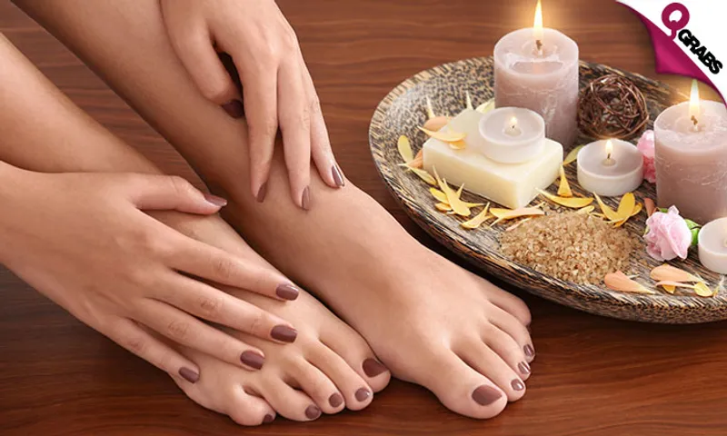Mani-Pedi Services: Regular, Gel & Extensions!
